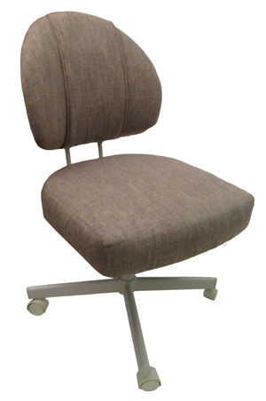 M-75 Caster Chair